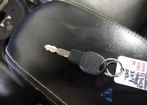 2016 Jeep Cherokee Altitude из США, поврежденный, VIN 1C4PJLAB8GW324012